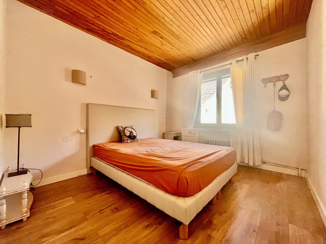 Maison à FONTRABIOUSE