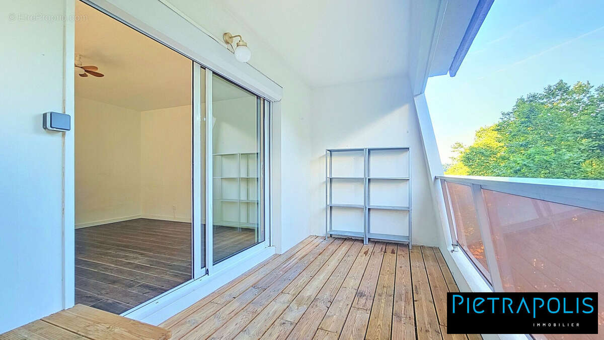 Appartement 80 m² à Villeurbanne  - photo 2