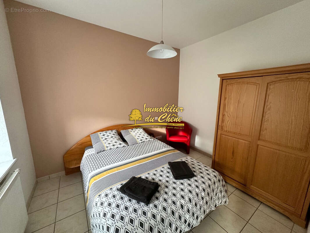 Appartement 106 m² à Luxeuil-Les-Bains  - photo 4