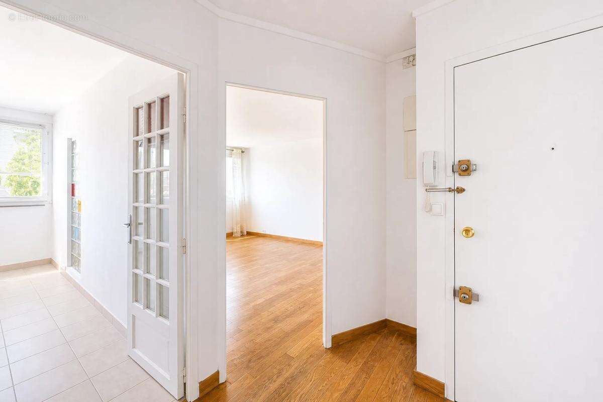 Appartement T3 lumineux à Rueil-Malmaison - photo 3