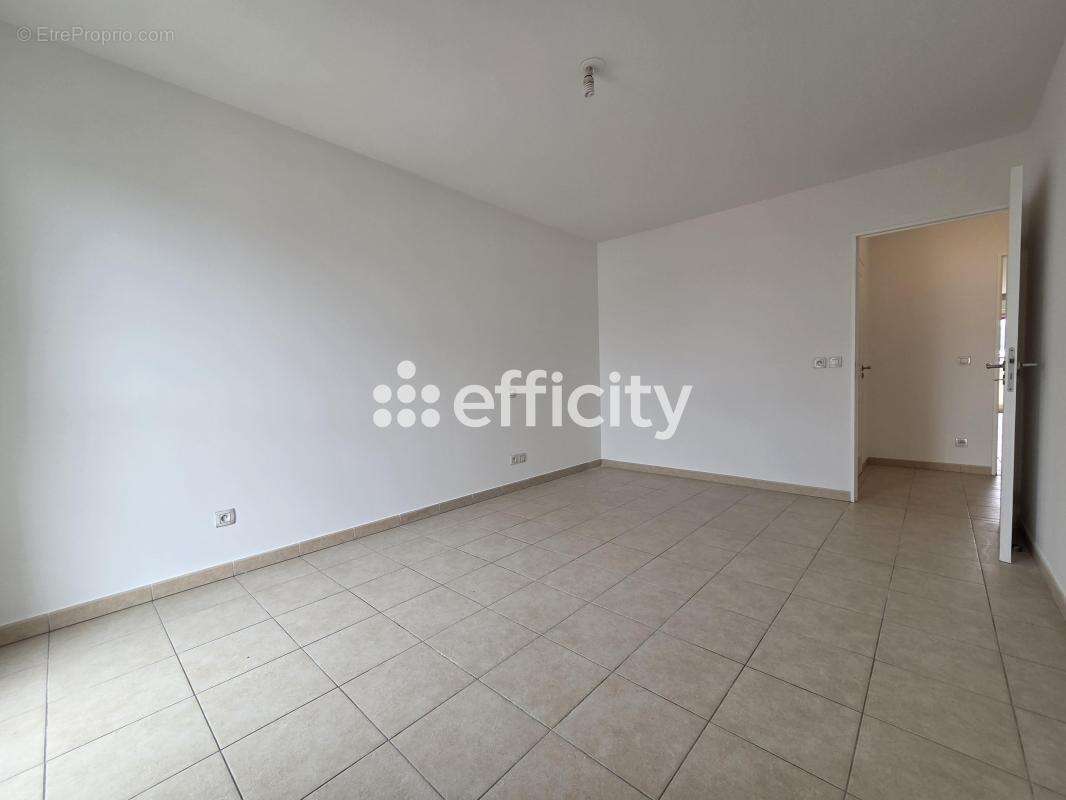 Appartement à MARSEILLE-10E