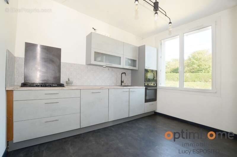 Maison à CHASSENEUIL-SUR-BONNIEURE