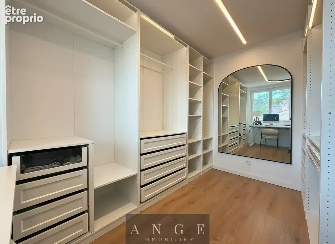 Appartement t4 - 70m2 - balcon - garage - cave - quartier claret / hôpital saint anne - photo 11