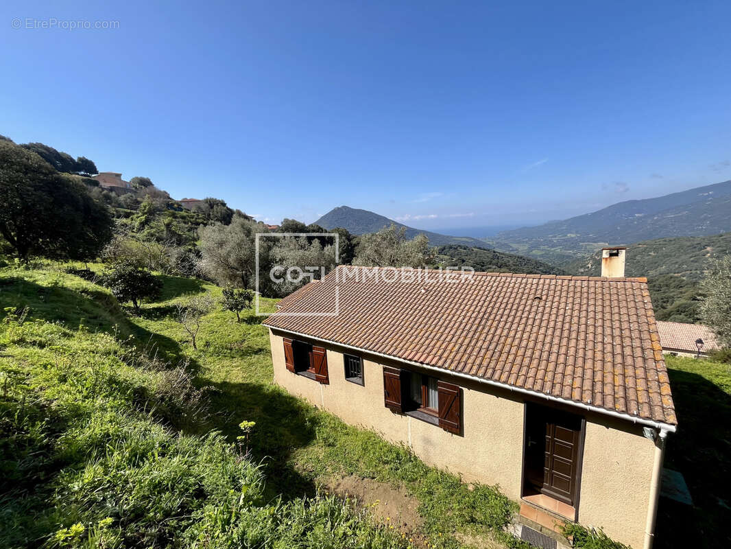 Maison à FOZZANO