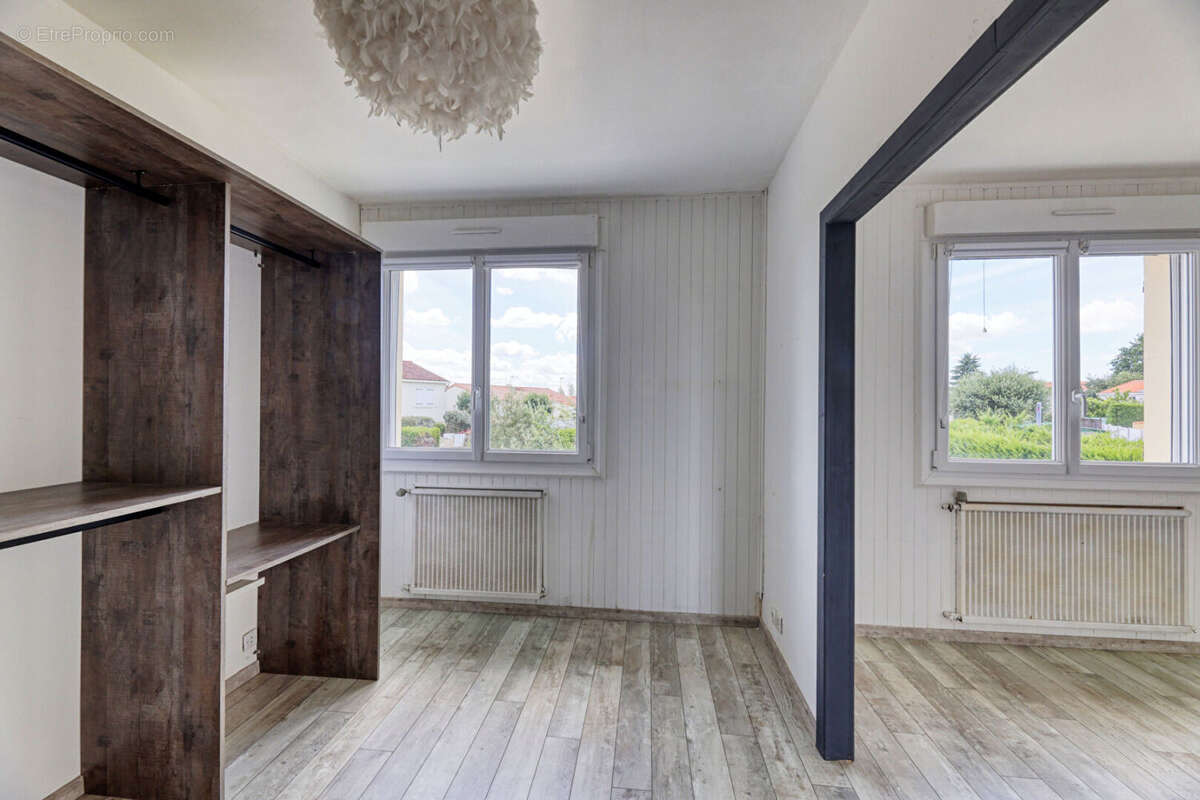 Maison Familiale A vendre La Bruffière - photo 7