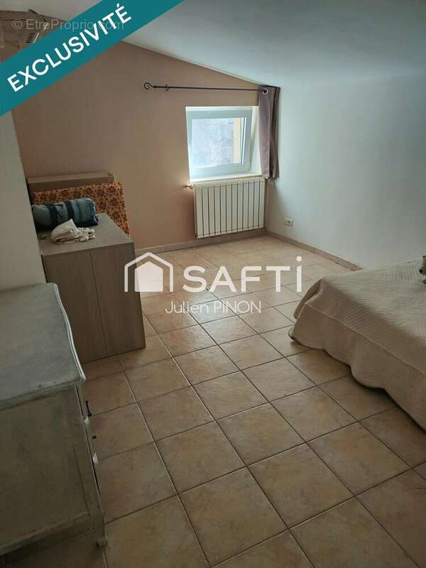 Maison 115 m² à Castellet  - photo 6
