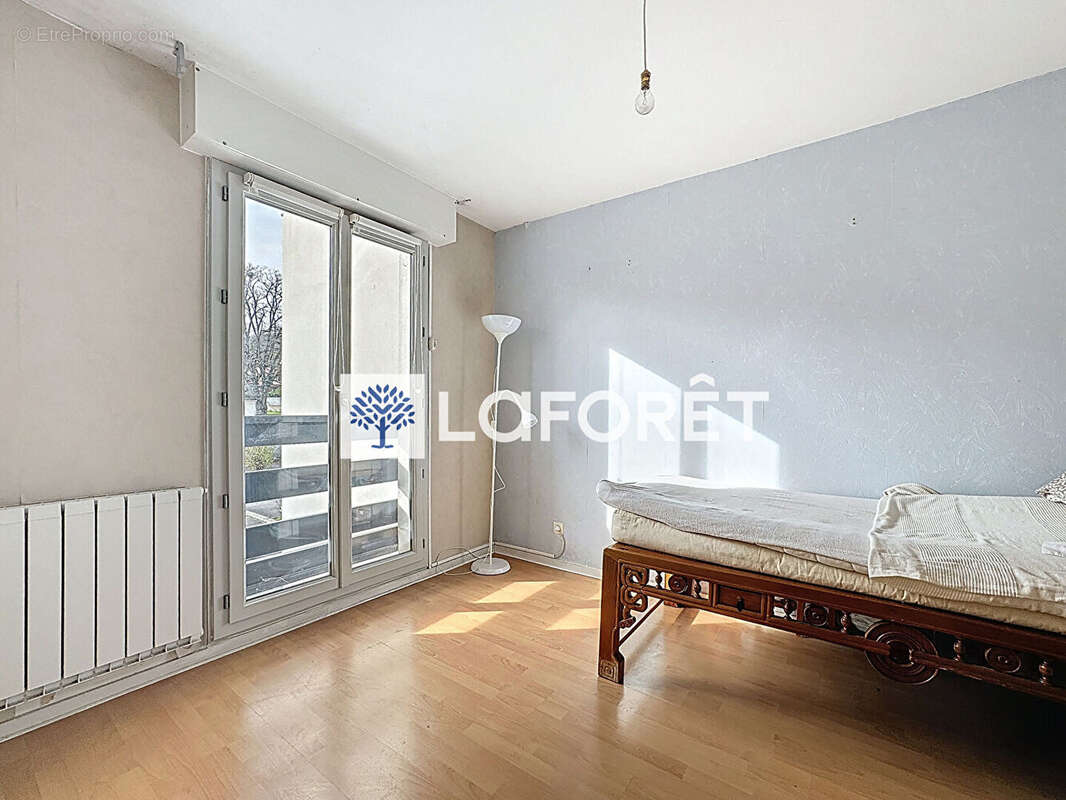 Appartement à MIRIBEL