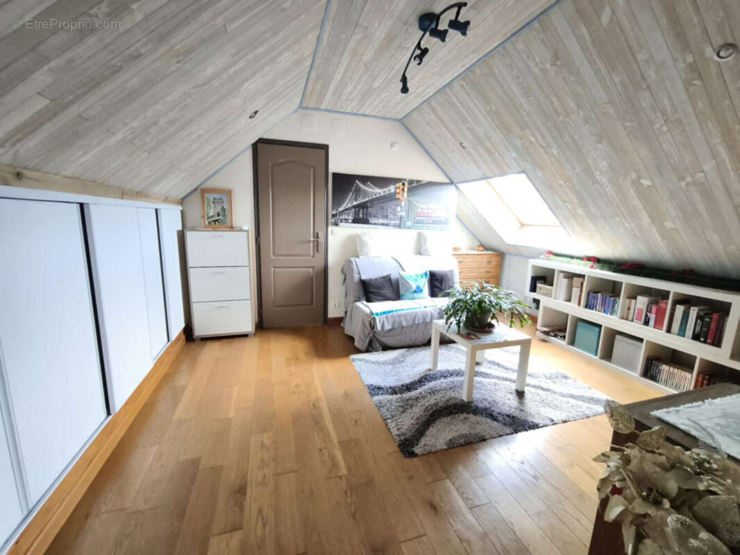 Maison à BRUAY-SUR-L'ESCAUT