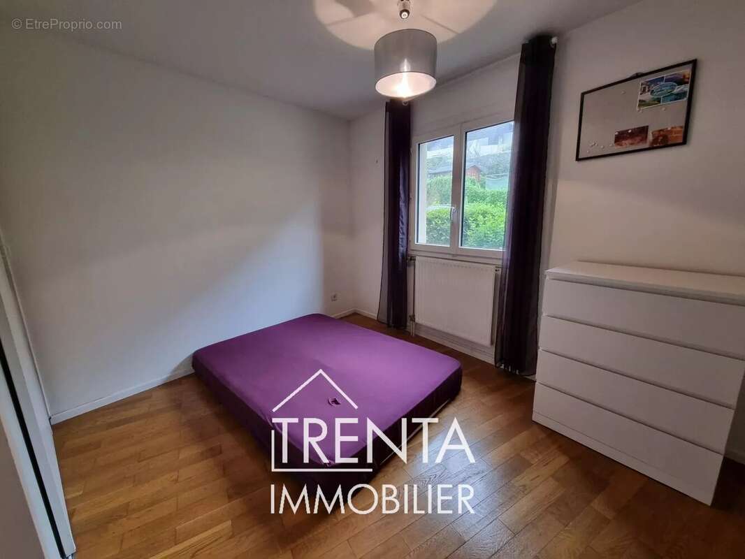 Appartement à CORENC