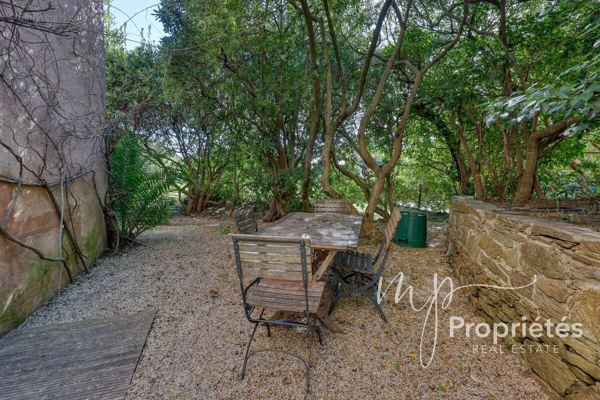 Maison à RAYOL-CANADEL-SUR-MER