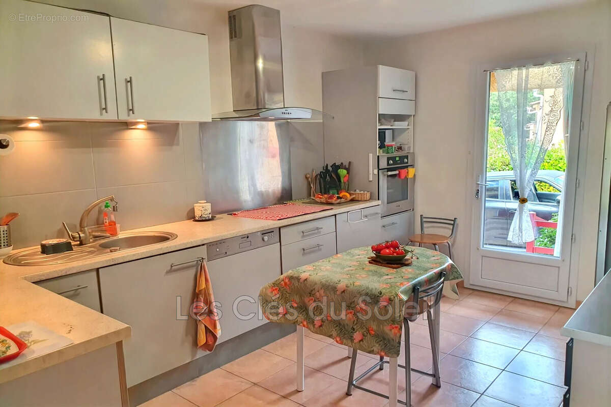 Maison 102 m² à Brignoles  - photo 7