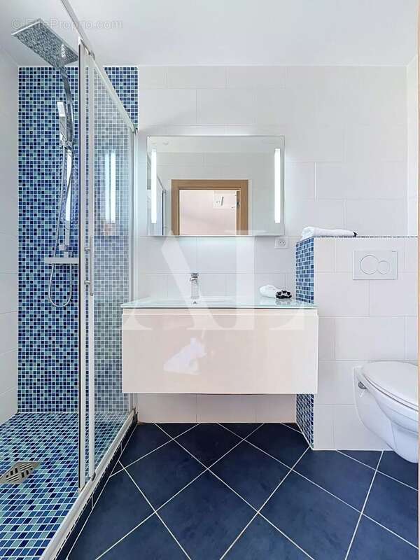 Super-cannes – villa contemporaine avec vue mer panoramique - photo 21