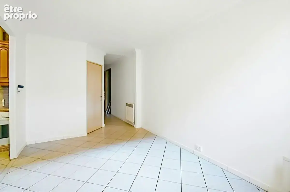 À vendre maison individuelle avec jardin, véranda et garage à tremblay-en-france - photo 2