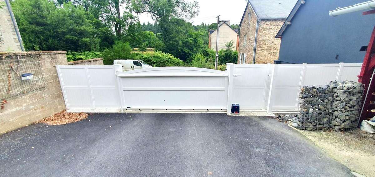 Maison à LA PRENESSAYE