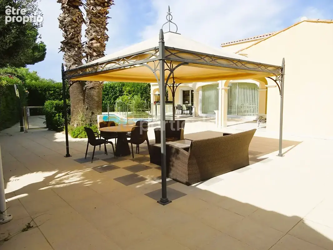 Montpellier pérols belle demeure de 6 pièces 216m²/850m² - photo 2