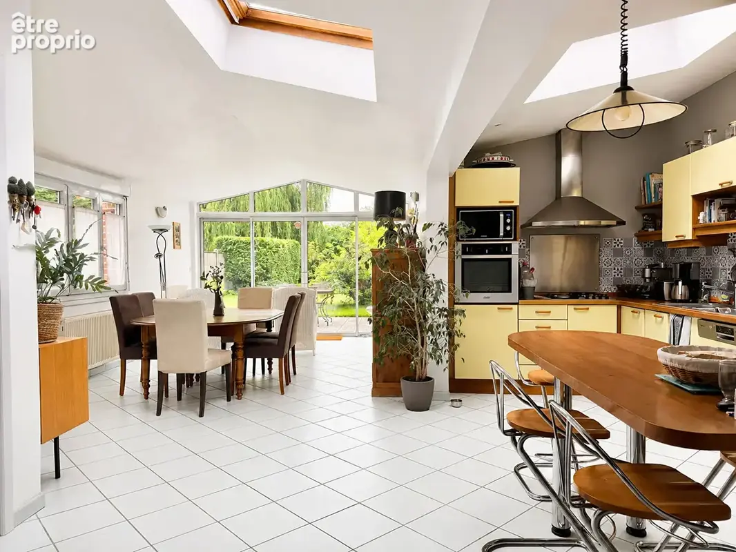 Maison familiale, 5 pièces avec grand jardin, garage et cave - photo 6