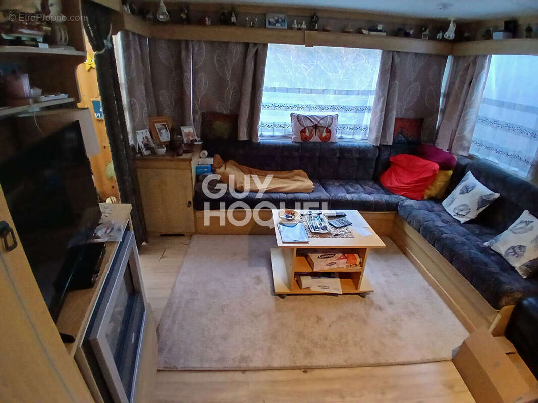 Terrain à SAINT-PIERRE-D&#039;OLERON