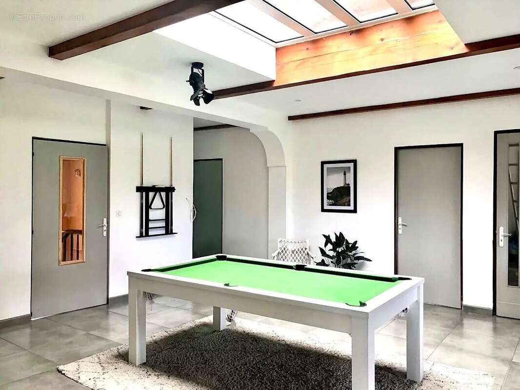 Maison - chambres d'hôtes & événementiel clé en main – et si votre prochain projet de vie commençait ici ! - photo 7