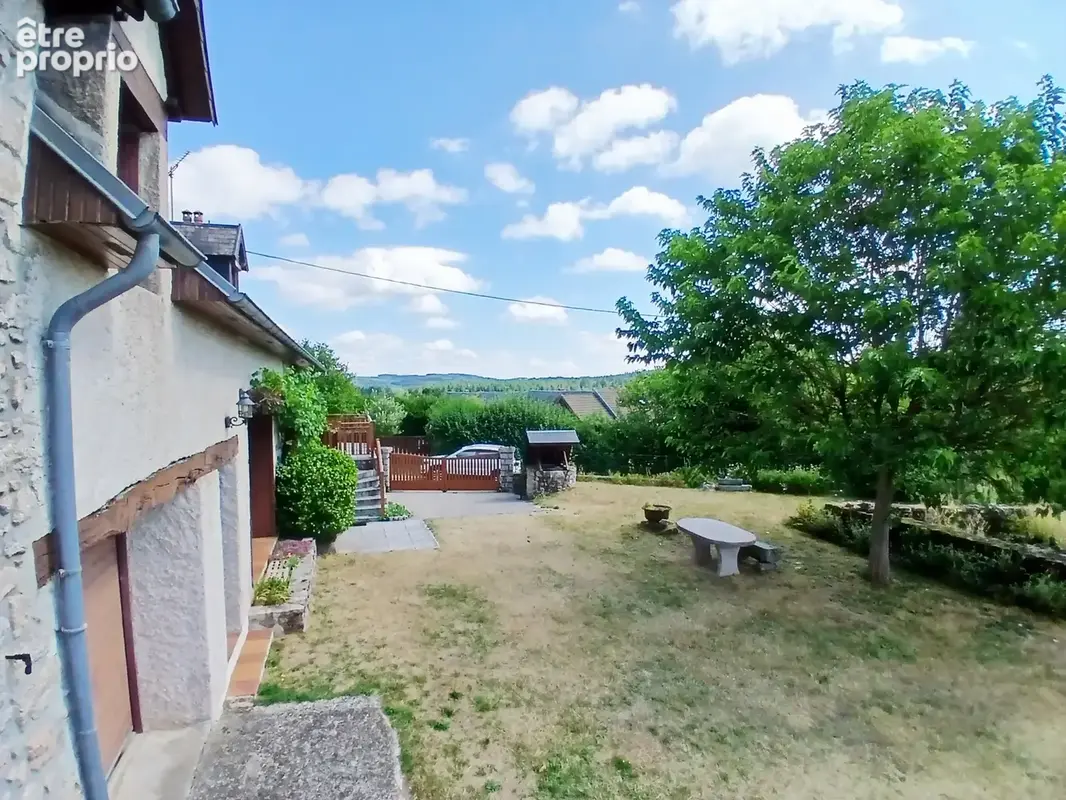 Maison proche du Lac de Settons, Morvan Bourgogne, trois chambres et jardin avec une belle vue. - photo 4