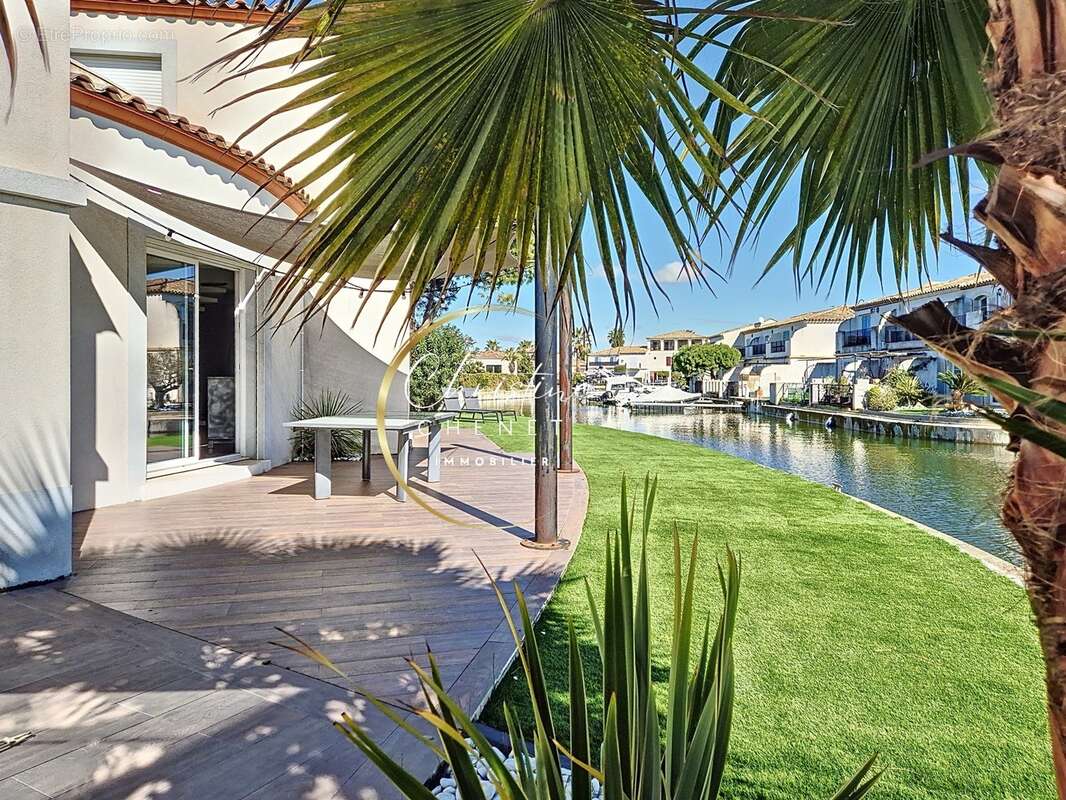 Marina 3 chambres avec appontement de 15 m - photo 2