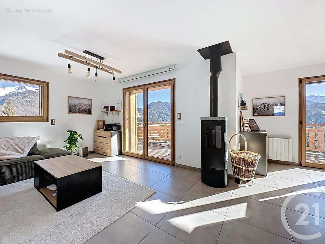 Maison à LA COTE-D'ARBROZ