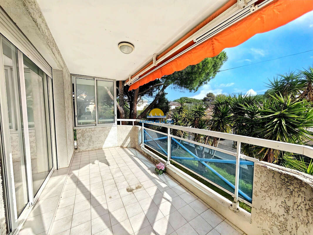 Appartement à FREJUS
