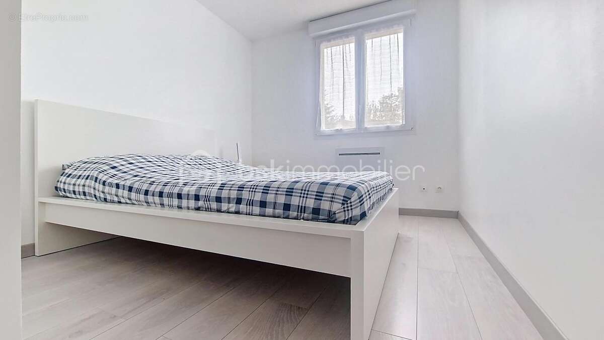 Maison à CLAYE-SOUILLY