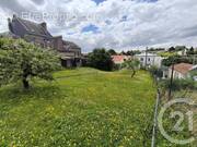 Terrain à SAINT-QUENTIN