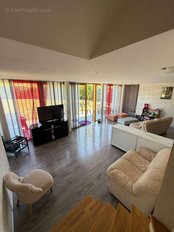 Maison 140 m² à Messery  - photo 4