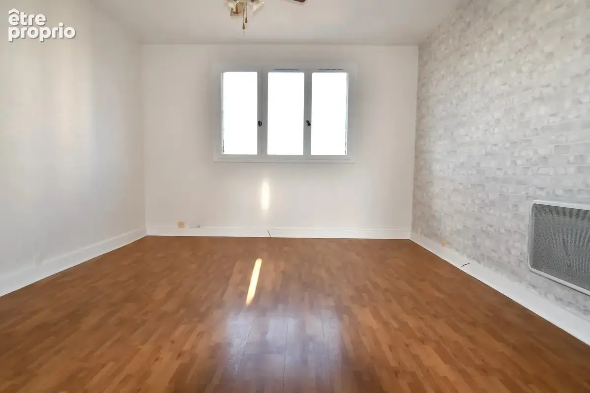 Appartement lumineux 2 pièces à Les Pavillons-sous-Bois - photo 2