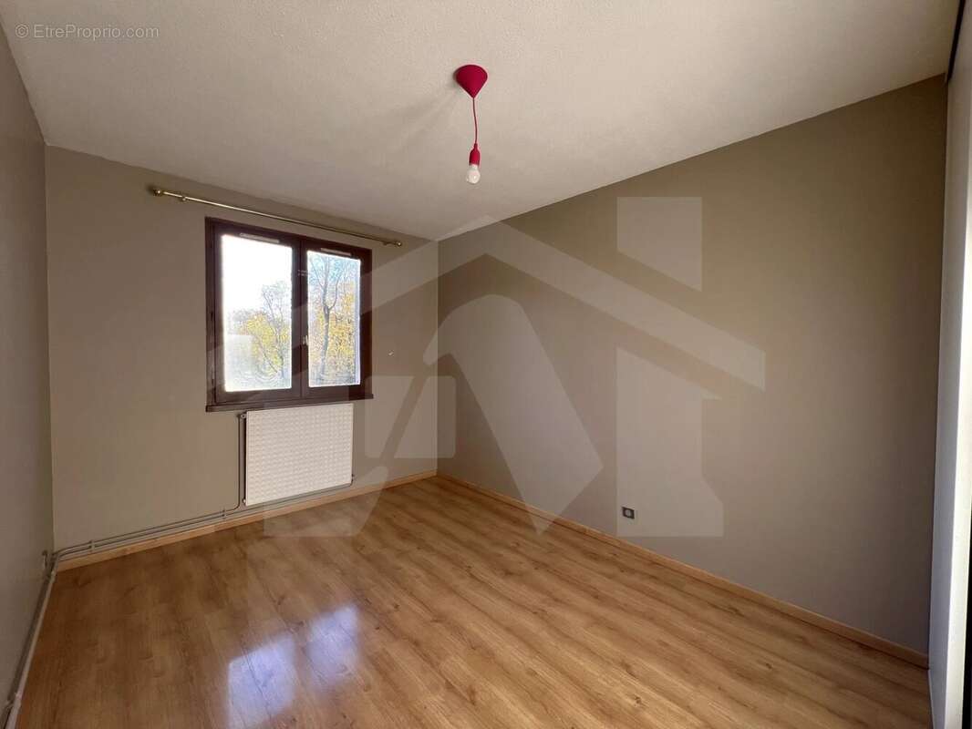 Appartement à MOIRANS