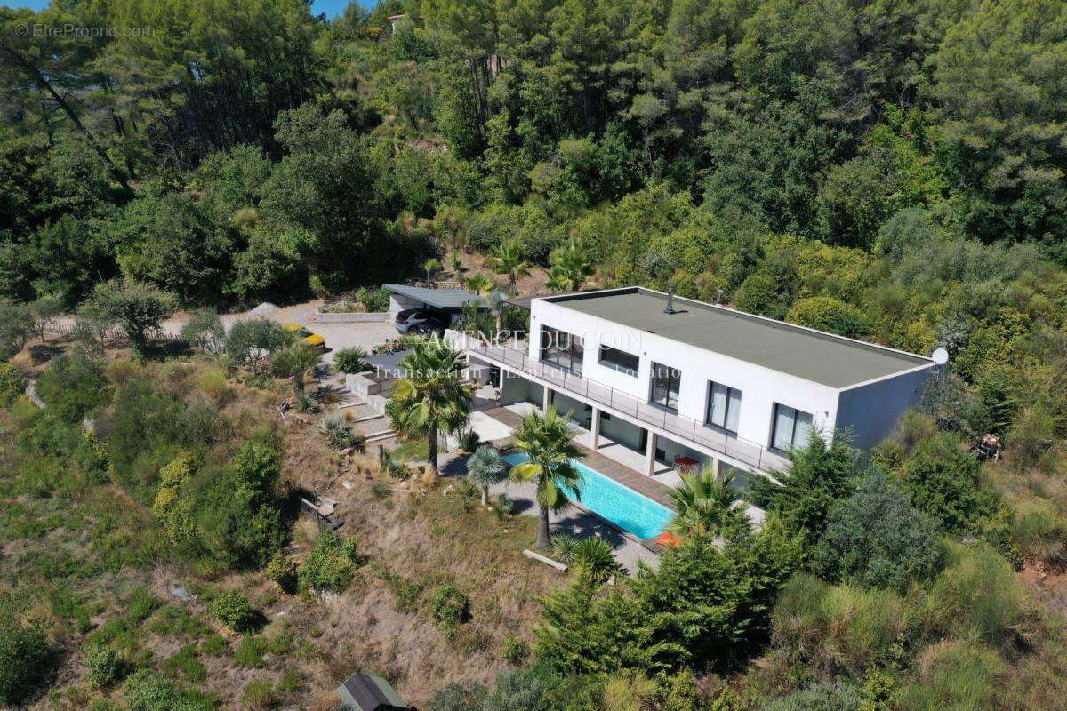 Maison à DRAGUIGNAN