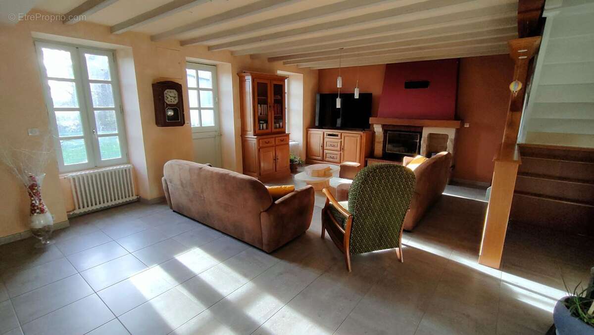 Maison à SAINT-AUBIN-DES-ORMEAUX