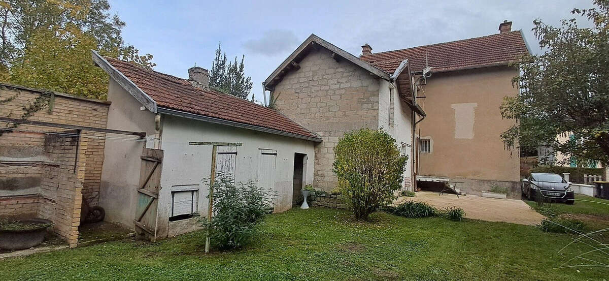 Maison à SAULCES-MONCLIN