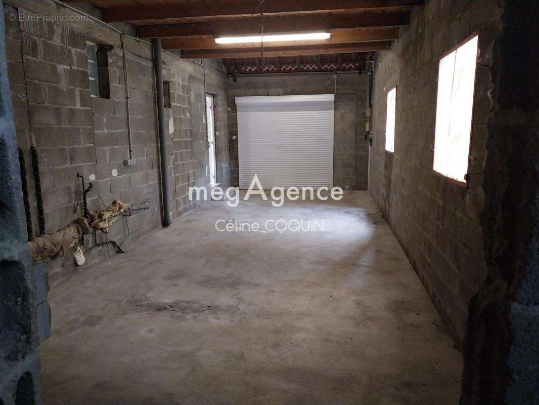 Maison de plain-pied 120 m² – 3 chambres – Garage – Terrain 1 114 m² – Fort potentiel d'évolution - photo 12