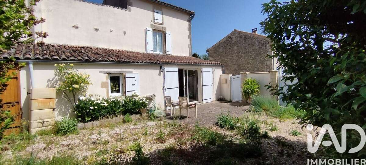 Photo 2 - Maison à AULNAY