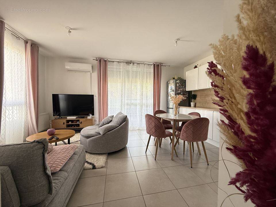 Appartement à VITROLLES