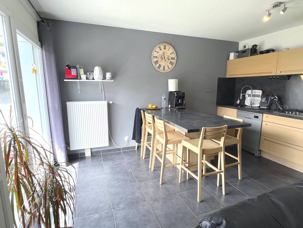 Appartement à ARCHAMPS