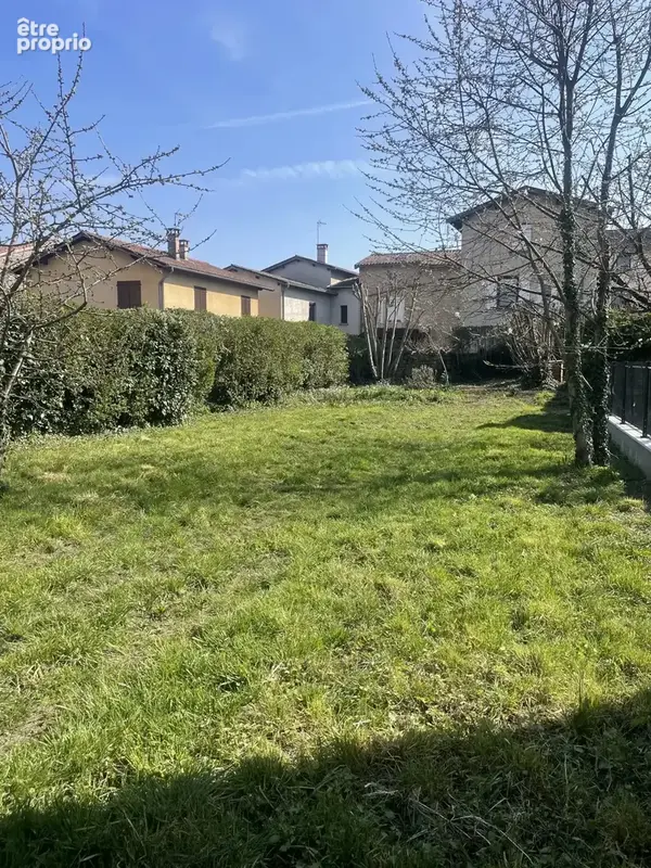 Terrain constructible 479 m² – Hyper centre Anse – Zone U – Libre constructeur - photo 2