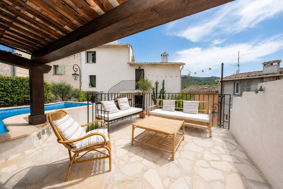 Maison à VILLENEUVE-LOUBET