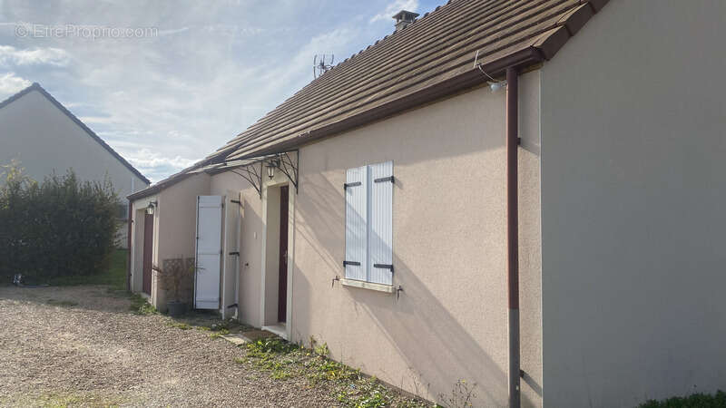 Maison à COUTARNOUX