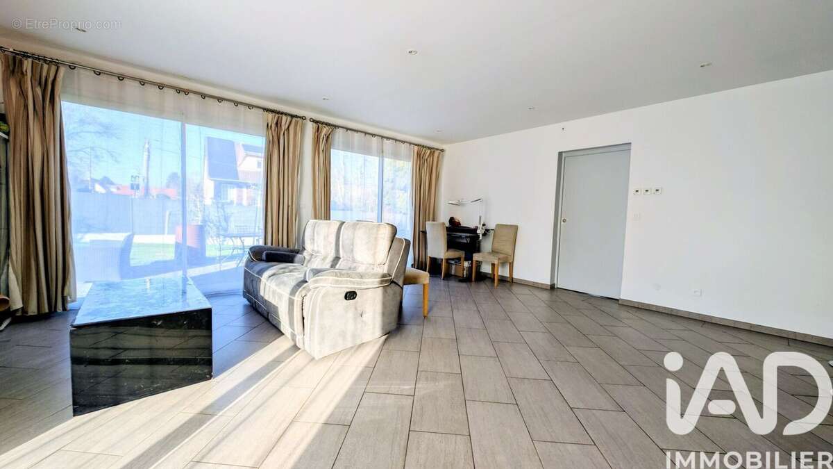 Photo 2 - Maison à SACLAS