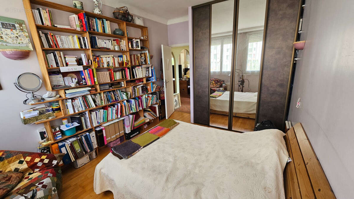 Appartement à CHAMPIGNY-SUR-MARNE