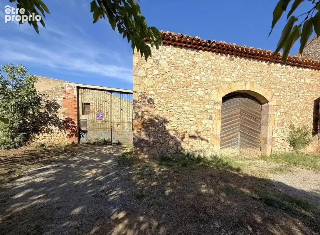 Maison à VILLESPASSANS