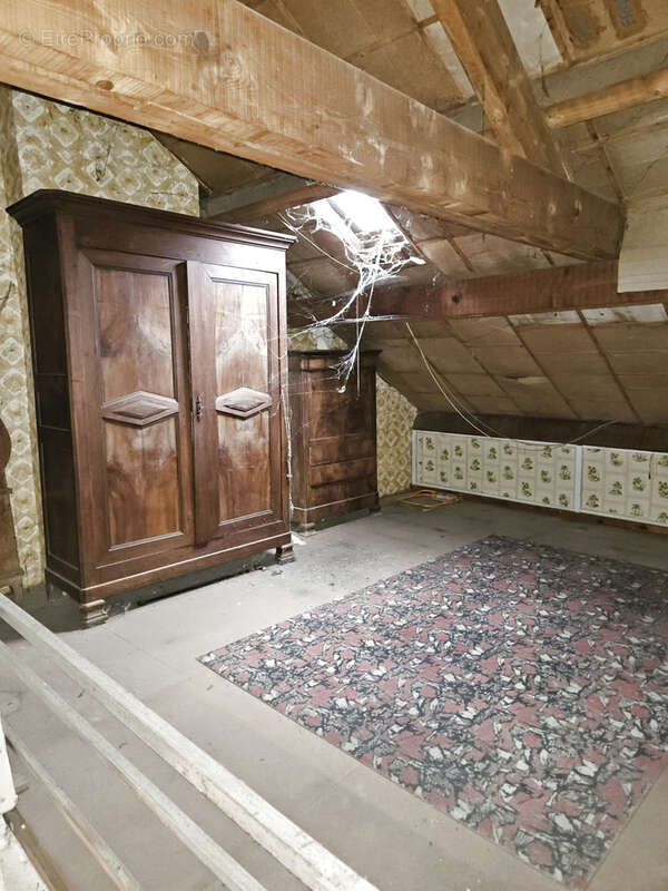 Maison à VERDUN-SUR-LE-DOUBS