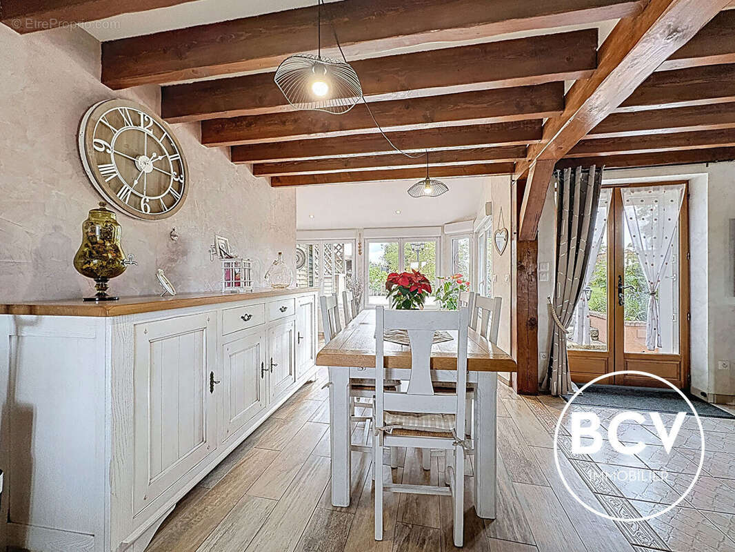 Maison à FONTENAY-SUR-EURE