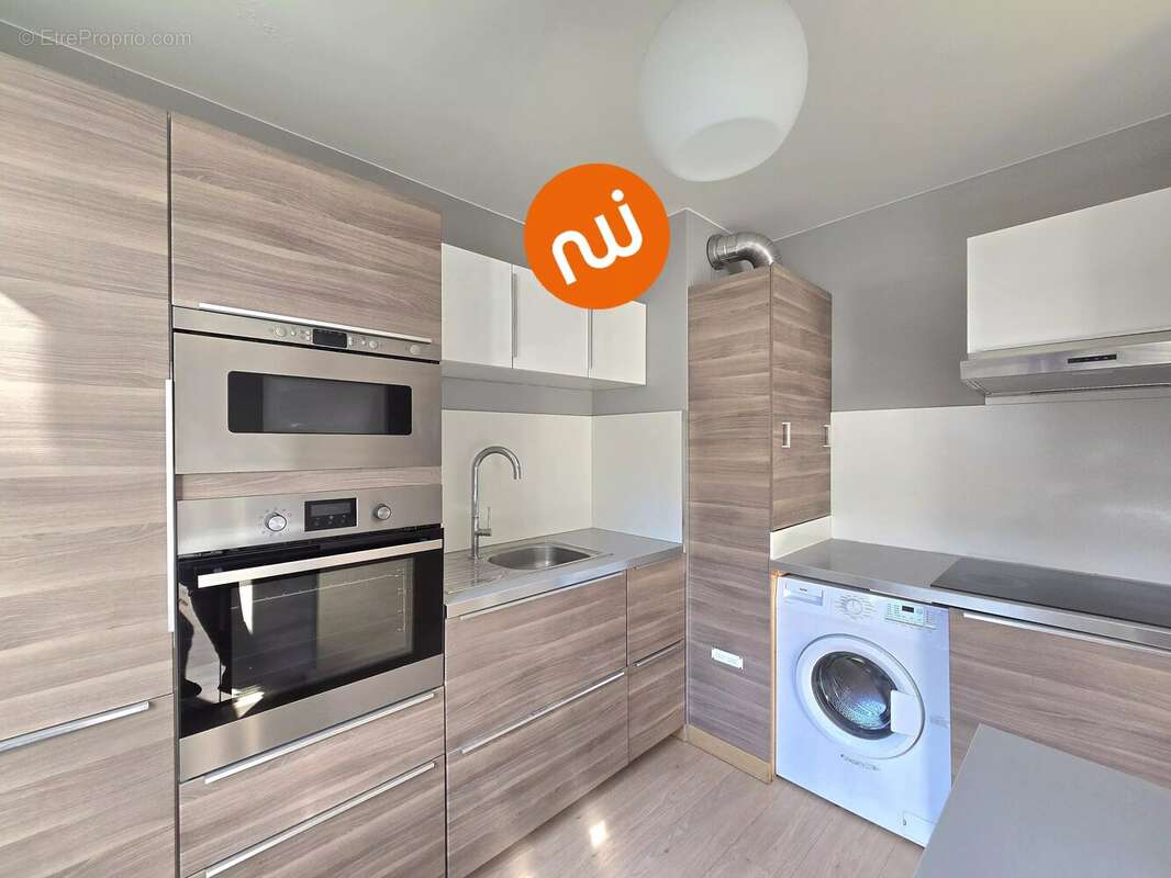 Appartement à TASSIN-LA-DEMI-LUNE