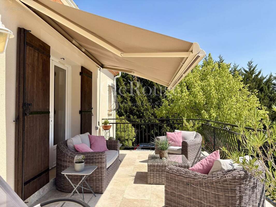 Proche de Tombebœuf – Belle maison lumineuse de 3 chambres avec piscine dans un cadre privilégié - photo 19