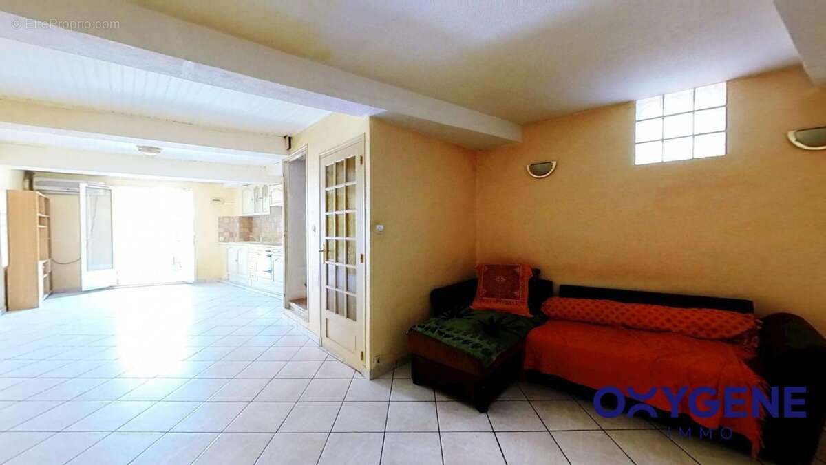 Appartement à SAINT-ESTEVE