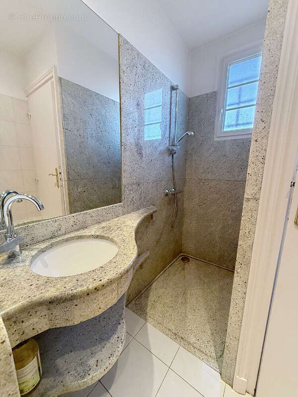 Maison à SOTTEVILLE-LES-ROUEN